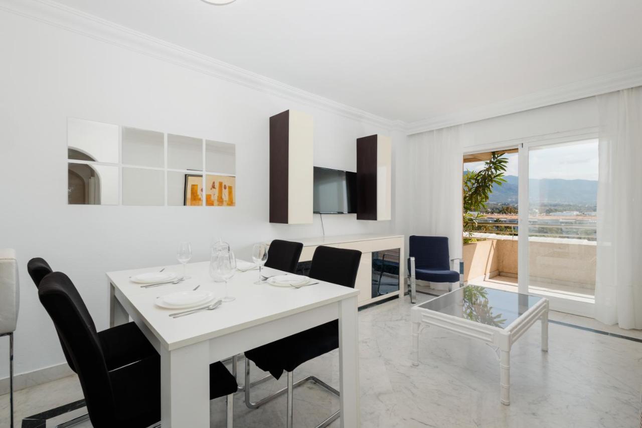 Sea View In The Center Of Puerto Banus And Private Parking * Marbella