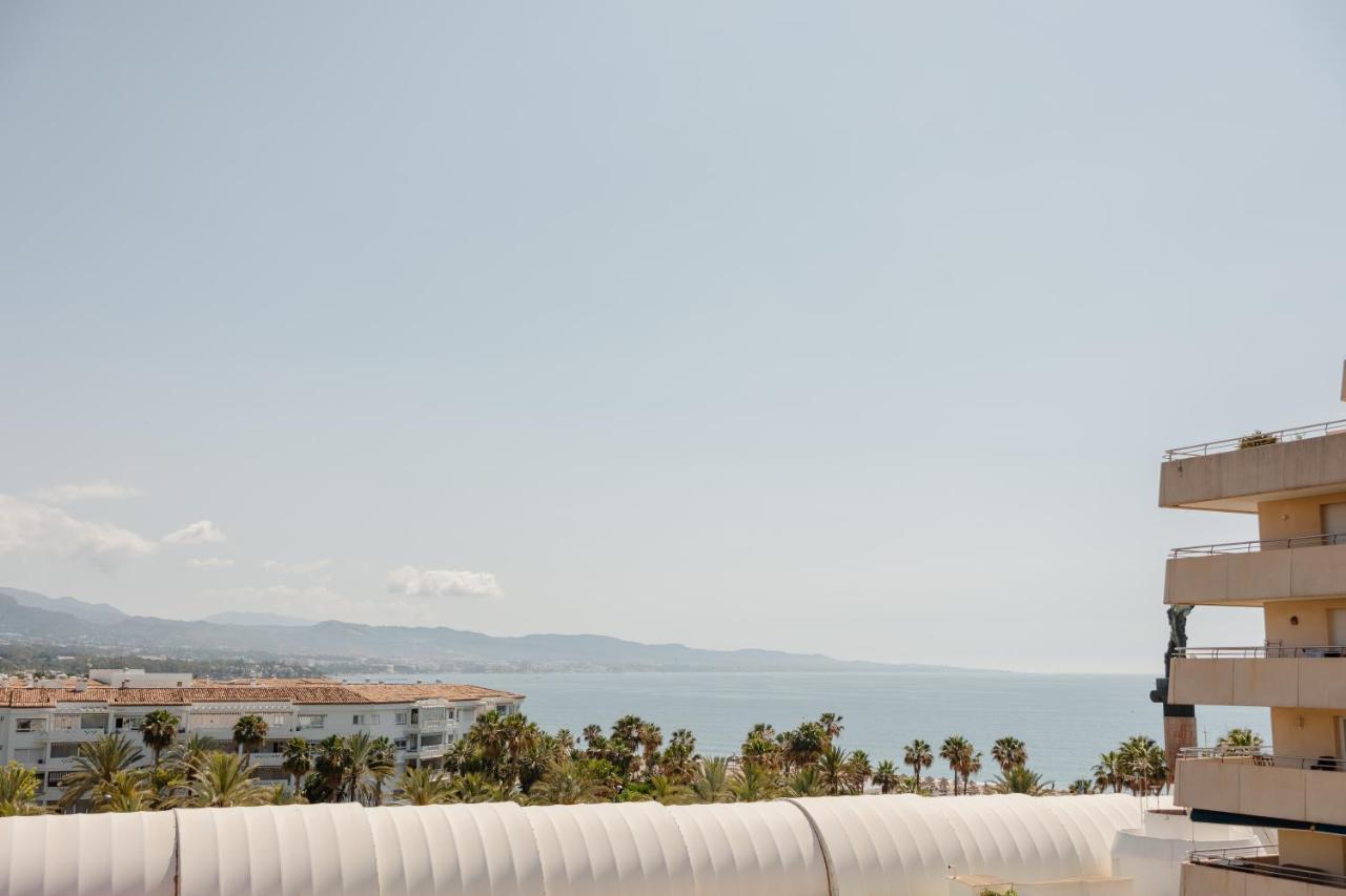Sea View In The Center Of Puerto Banus And Private Parking Apartment *