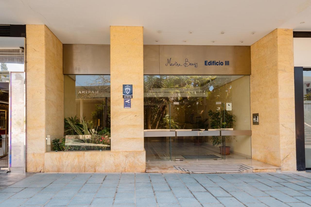 Apartment Sea View In The Center Of Puerto Banus And Private Parking